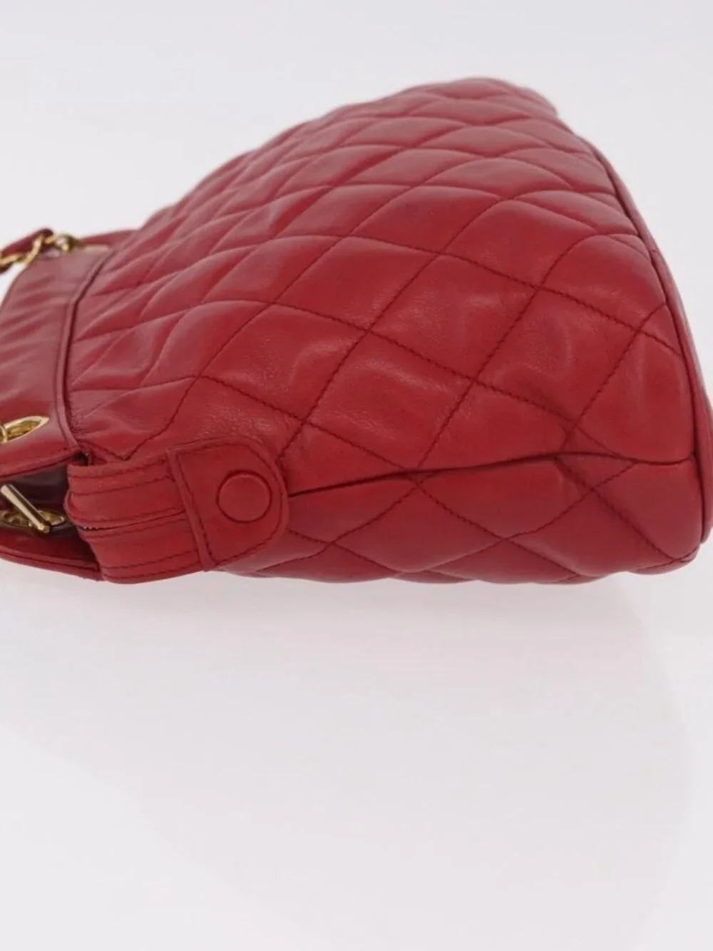 CHANEL Matelasse Chain Shoulder Bag Lamb Skin Red Gold CC Auth 187646